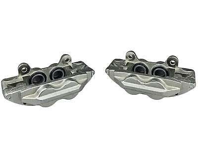 Front Pair Disc Brake Calipers For Toyota Hilux GGN25 KUN25 KUN26 4WD 2005-2015