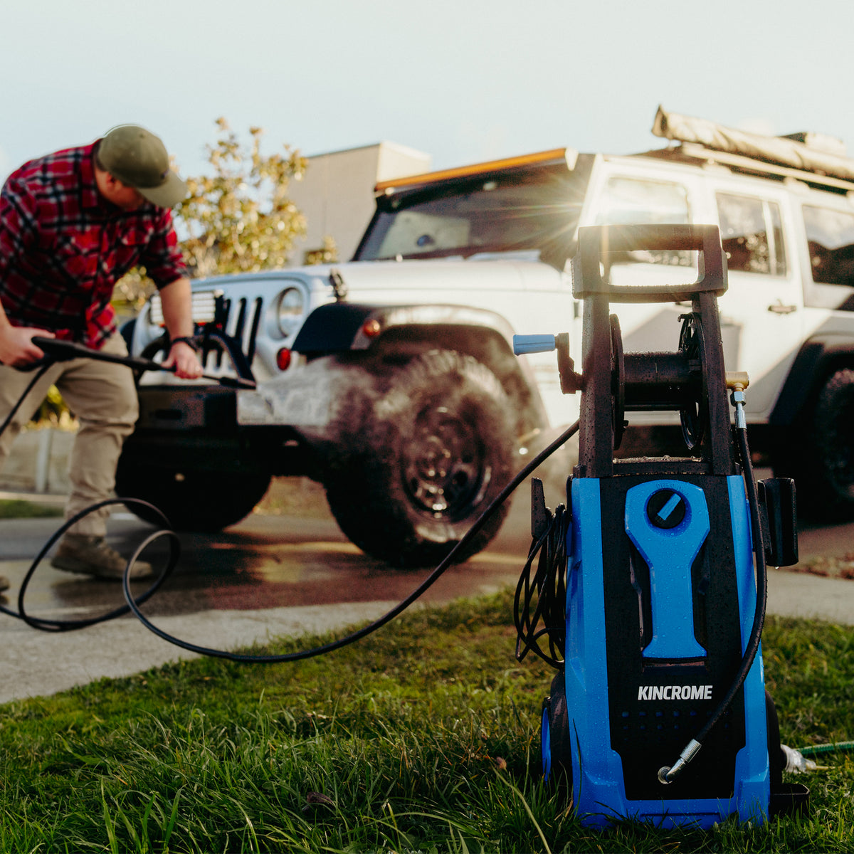 2400W Electric High-Pressure Washer - 2600psi - 8.0L/min - 8m Hose & Reel - K16252