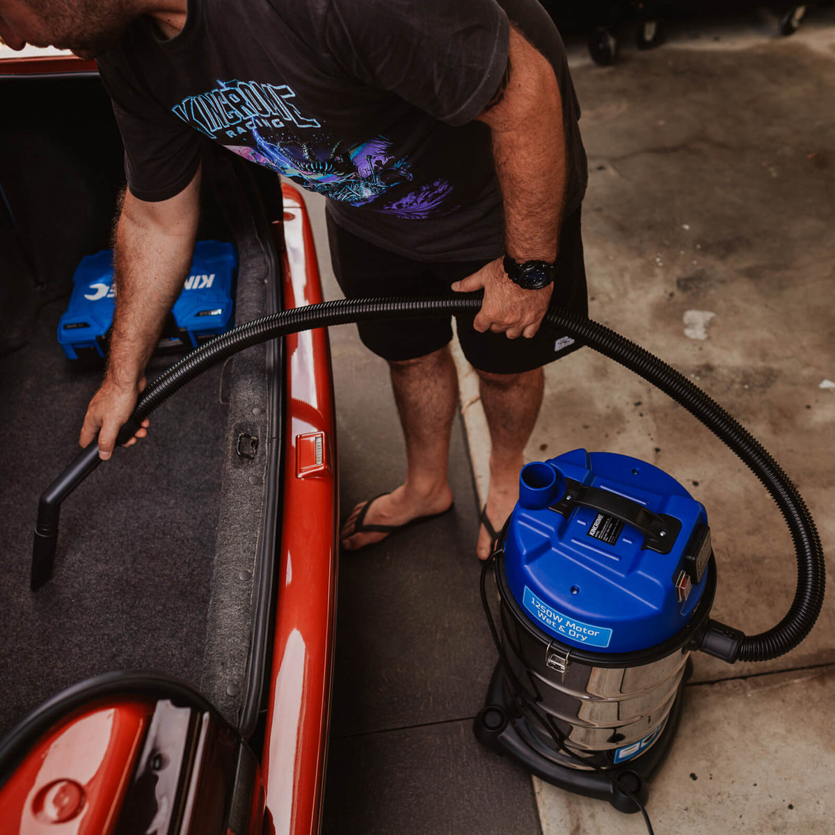 240V Wet & Dry Garage Vacuum 30L / 1250W - KP703